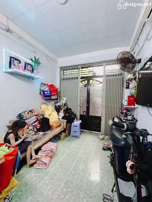 Bán nhà gần chợ, 1 sẹc Đường Tôn Đản, Phường 14, Quận 4, Tp Hồ Chí Minh