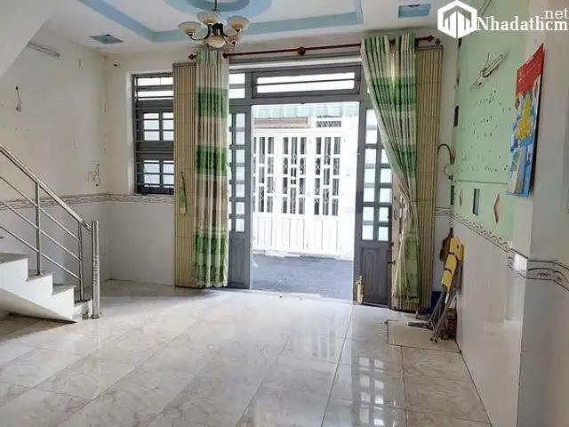 Cho thuê nhà hẻm, 35m2, 1 lầu, 2 pngf ngủ, 2 nhà vệ sinh, Đường Lê Văn Khương, Phường Thới An, Quận 12, Tp Hồ Chí Minh