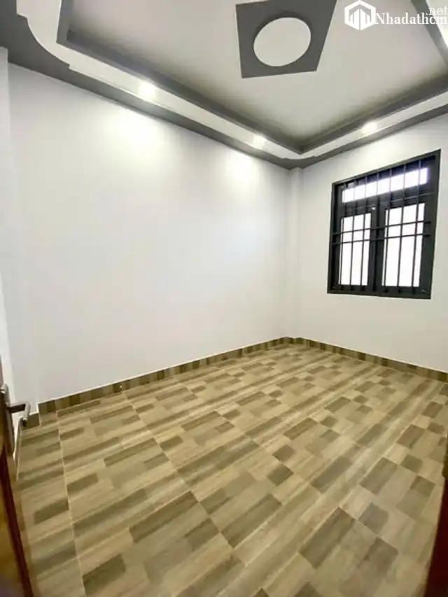 Nhà đẹp 3 tầng, hẻm ô tô, 4pn, 3wc, giá chỉ 4.65 tỷ