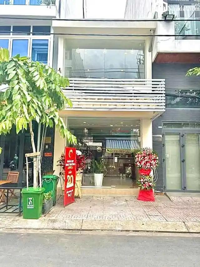 Nhà Mặt Tiền Tân Bình, 2 Tầng, 4 x 18.5, chỉ 23tr.