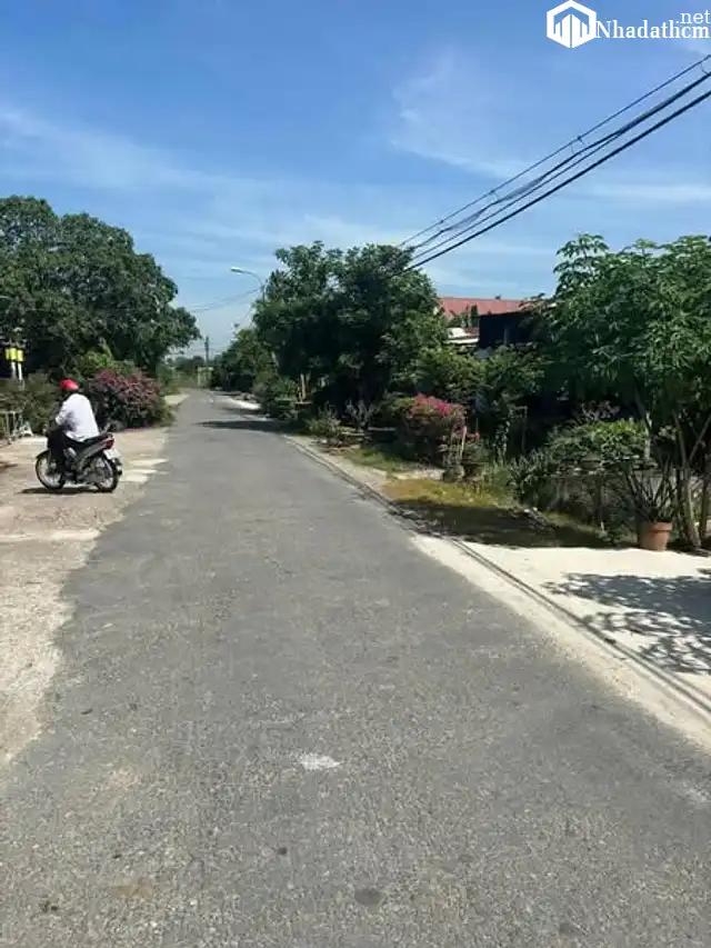 Bán lô đất lọt khe mt nhựa 647, Củ Chi, giá 1 tỷ