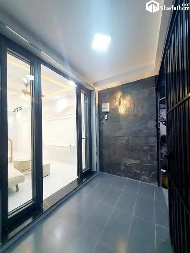 Nhà Mới đẹp 54M2 - cách HXH 10m - giá 2ty9, Quận 8