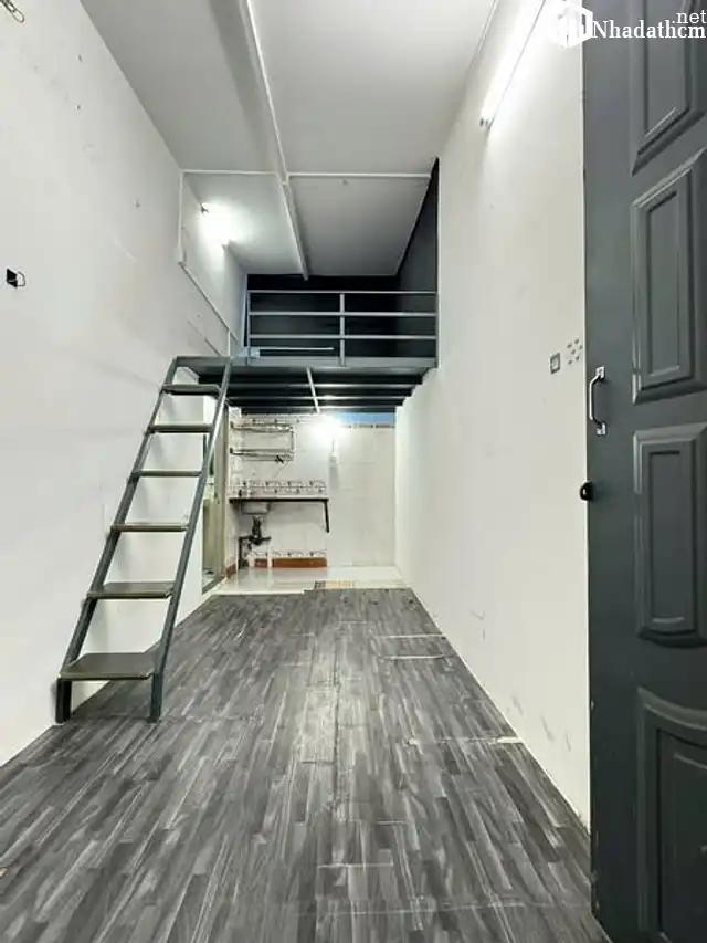 Trống một phòng, giá 2.4 triệu, số 21 QL22, Hóc Môn