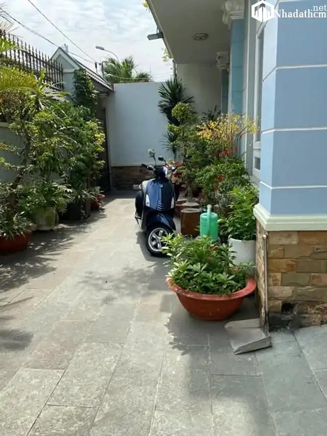 Bán nhà biệt thự mặt tiền Cư Xá Lữ Gia, Q.11