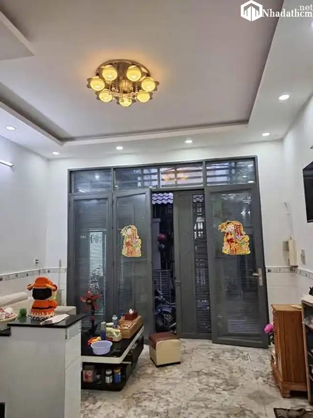 Bán nhà Bùi Minh Trực P5 Q8