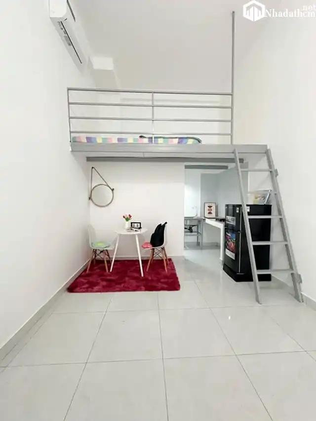 Phong Dupler giá 2tr7 ban công, Quận 12