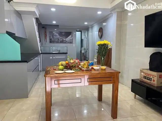 Cho thuê nhà Trần Khắc Chân,  Quận 1 nhà mới, đẹp.