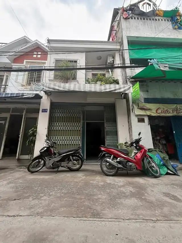 Nhà mặt tiền kd buôn bán mà có 3,9 tỷ, quận 12