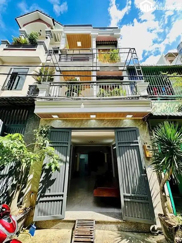 Bán nhà hẻm ô tô, giá 5.1 tỷ, Quận 12