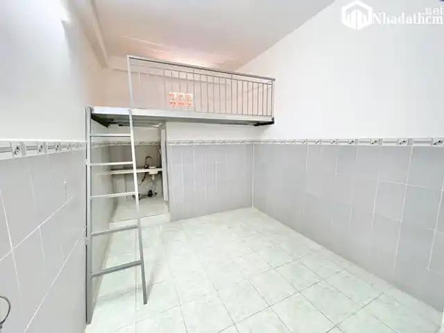 Phòng trọ giá 2.6 triệu, 30m2, 1pn, 1wc, tại Quận 12