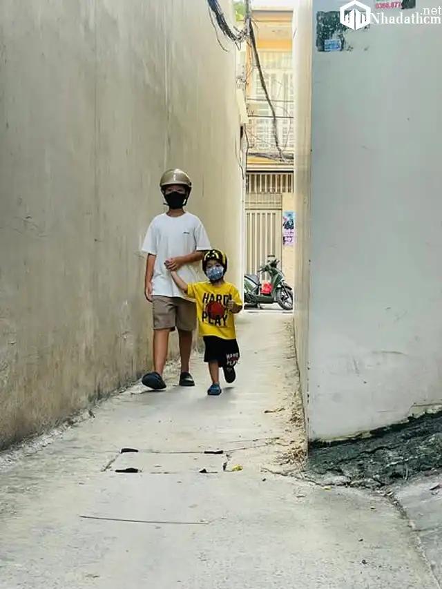 Nhà ngay chợ An Nhơn, Phường An Nhơn, giá rẻ
