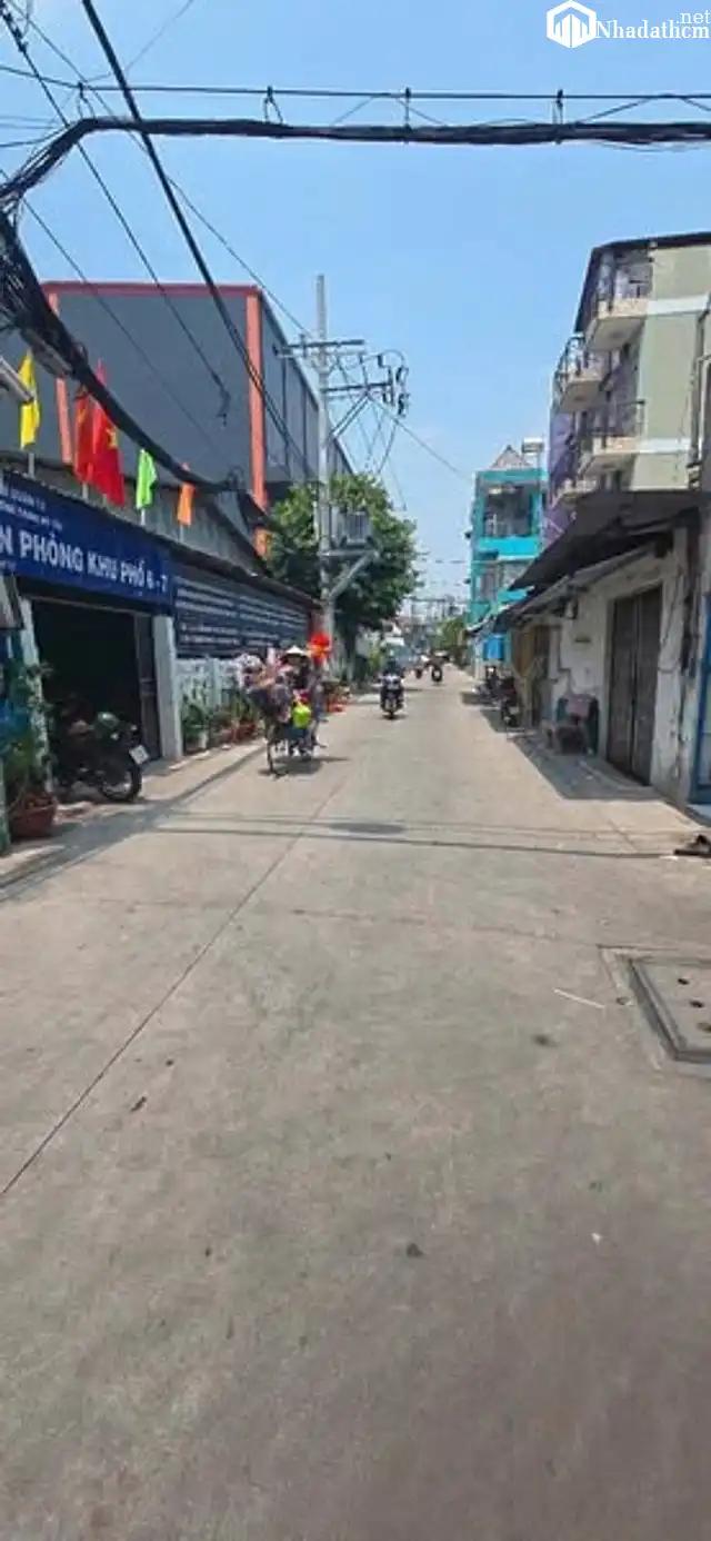 Nhà 56m2, 3pn, 2wc, giá 4 tỷ, gần chợ và trương học