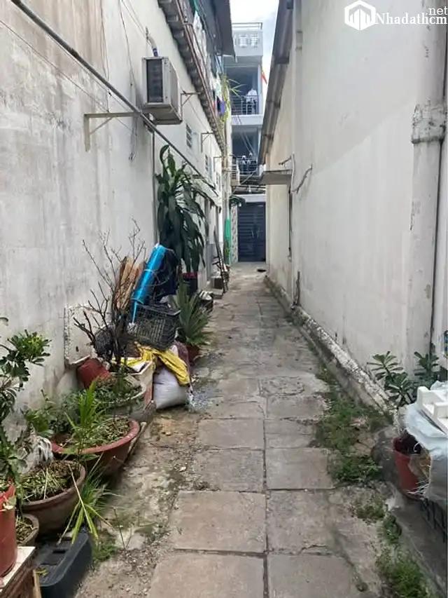 Nhà hẻm 3 gác, 52.8m2, gần chợ Thủ Đức, giá 3 tỷ