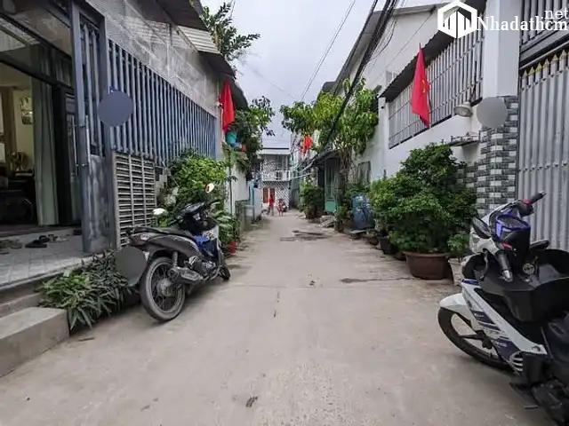 NHÀ 2 TẦNG, HẺM XE HƠI, 3 TỶ TL, BÌNH CHIỂU THỦ ĐỨC