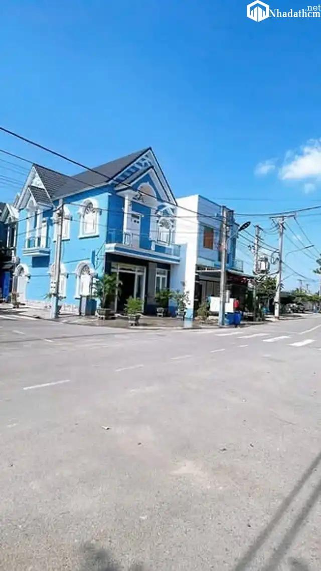 SIÊU PHẨM CĂN GÓC 2 MẶT TIỀN KHU NHÀ Ở BÌNH CHUẨN