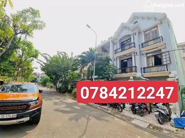 Cho thuê biệt thự cao cấp, Phường An Phú, Quận 2, Tp Hồ Chí Minh
