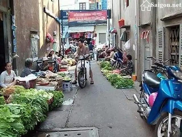 Nhà sát chợ, mặt tiền kinh doanh, giá 14 triệu, Cầu Kho, Quận 1