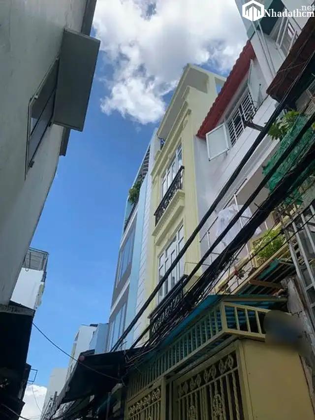 Chủ bán gấp căn nhà nở hậu, 2 mặt tiền hẻm, Đường Tôn Đản, Phường 10, Quận 4, Tp Hồ Chí Minh