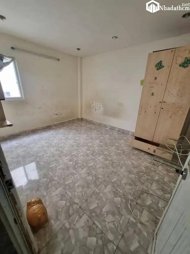 Siêu phẩm 3 lầu sân thượng, Đường Tôn Đản, Phường 8, Quận 4, Tp Hồ Chí Minh