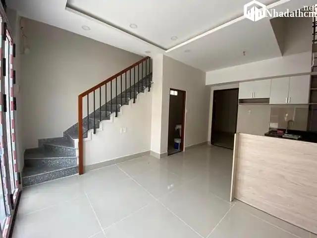 Ngay đại Siêu thị Emart PHAN VĂN TRỊ, 1 lầu, 3pn, Nhà bán Đường Lương Ngọc Quyến, Phường 12, Quận Gò Vấp, Tp Hồ Chí Minh