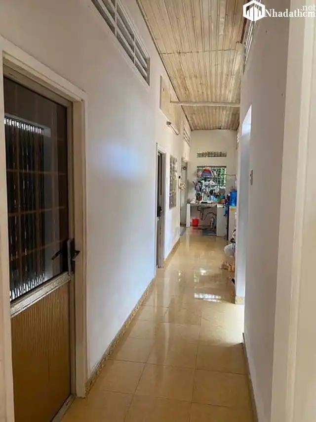 Bán nhà hẻm 5m, giá 7 tỷ, Đường 297, Phước Long B, Quận 9