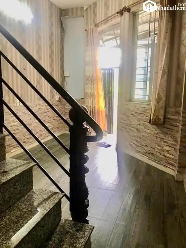 Cho thuê nhà đường vườn lài-Phường an phú đông-Q12, giá 6 triệu/ tháng