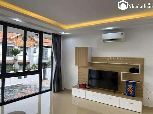 3 phòng ngủ, 2 lầu, giá 18 triệu/ tháng, Phước Long B, Quận 9