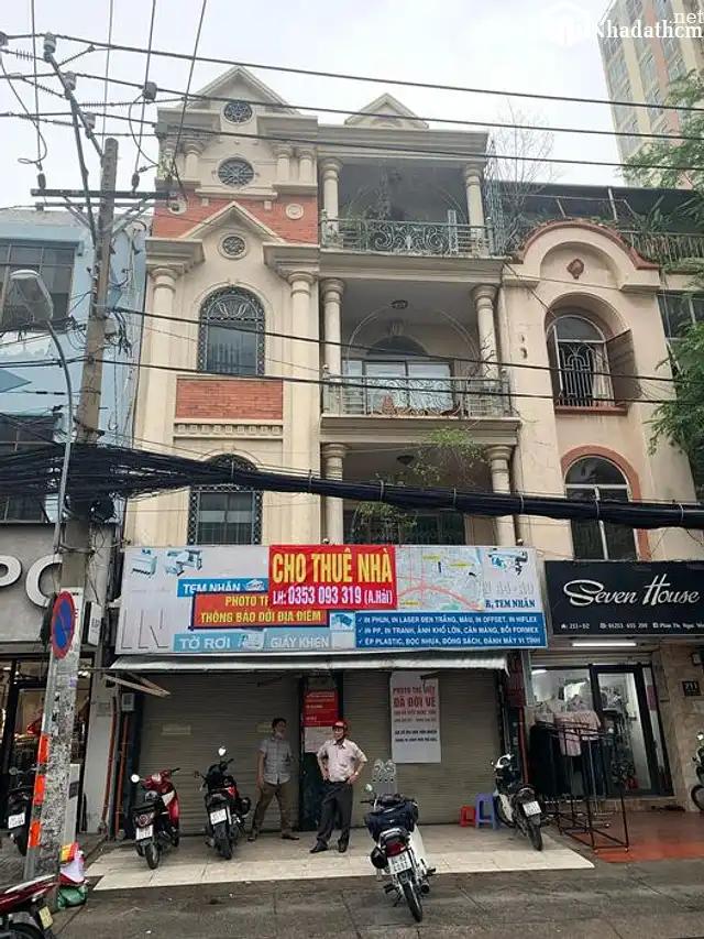 Cho thuê nguyên căn nhà mặt tiền, Bình Thạnh, giá 9 triệu / tháng