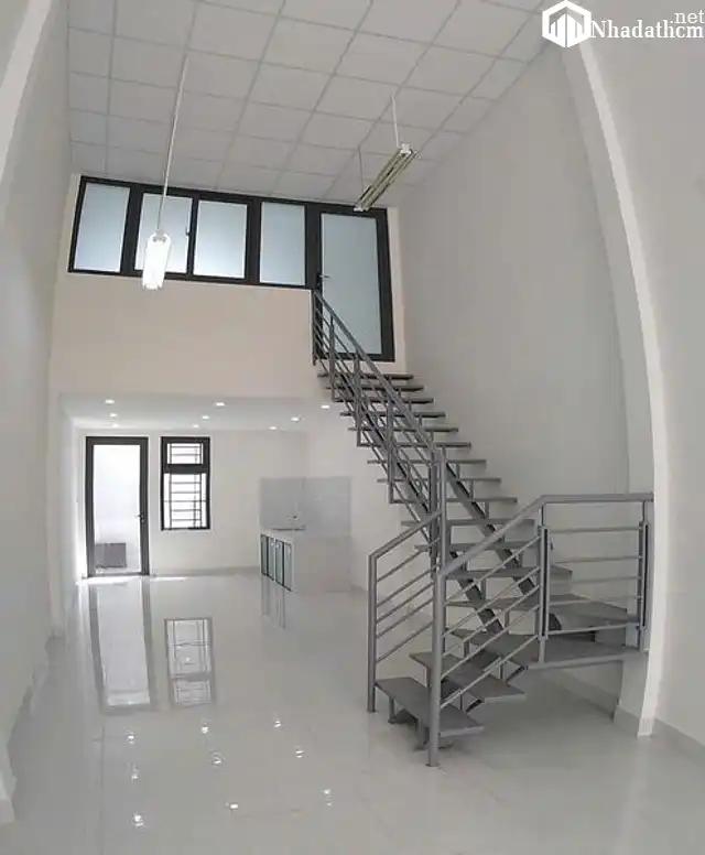 Nhà cho thuê đường Đông Hưng Thuận quận 12, hẻm 8m, giá 8 triệu