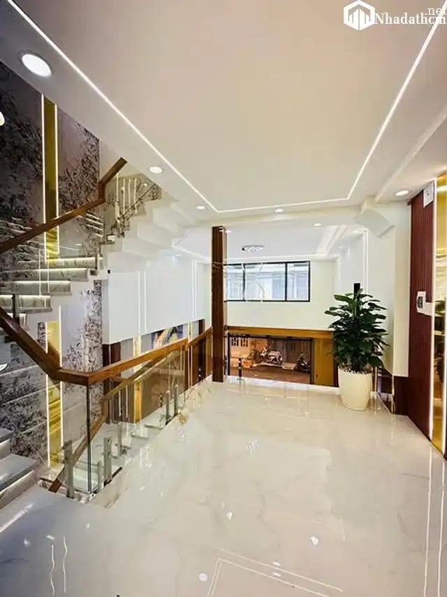 Nhà mặt tiền, 3 lầu, 4pn, 6wc, Thạnh Xuân, Quận 12, giá 6.85 tỷ