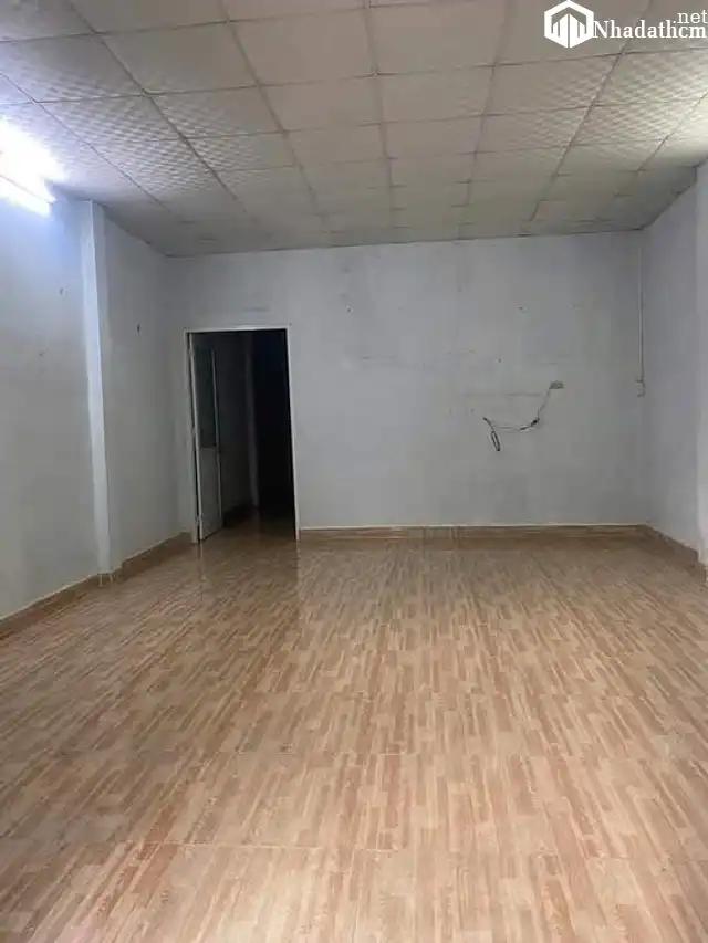 Cần Cho thuê nhà 5×17 cấp 4 có 1 pn, giá 4 triệu, Bình Chánh
