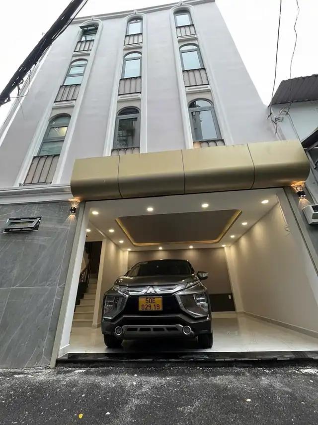 Nhà mới 5 tầng, 4PN-6WC, xe hơi ngủ trong nhà đường Nguyễn Văn Đậu