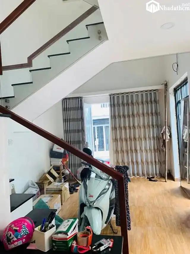 Nhà cho thuê hẻm Vườn Lài, 2 lầu, 3pn, 2wc, Quận Tân Phú, giá 12 triệu