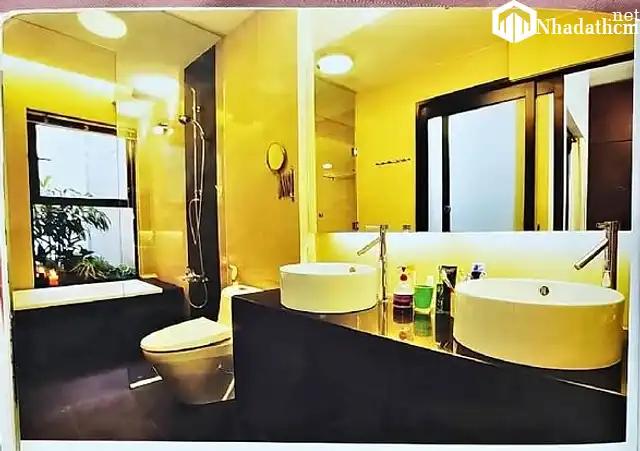 Chính chủ bán gấp nhà mặt tiền kinh doanh Quận 1, giá 12.3 tỷ
