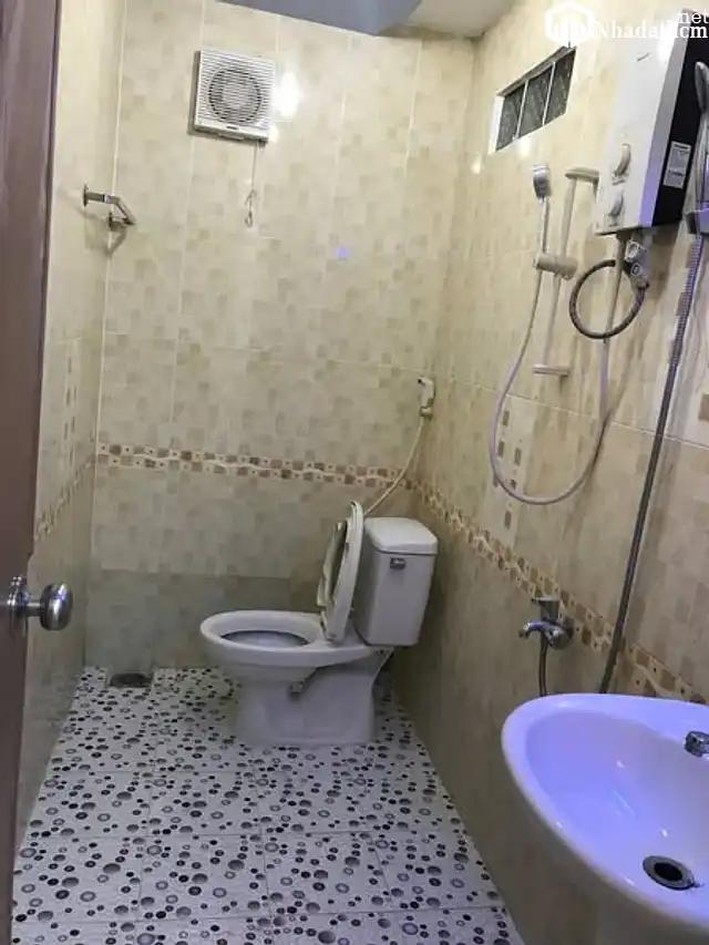 Chính chủ cần cho thuê nhà ở lâu dài đường Dương Bá Trạc , Quận 8, giá 14 triệu