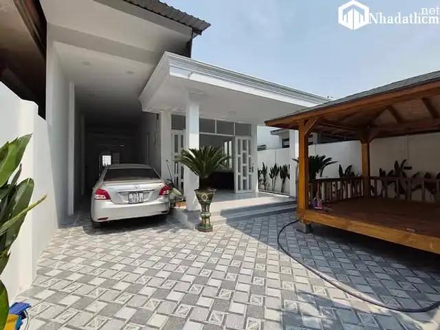 Nhà sân vườn diện tích khủng, xã Thới Tam Thôn, huyện Hóc Môn.