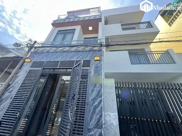 Nhà cạnh ga metro, 64m2, 3 tầng, giá 6.3 tỷ, tại Thủ Đức