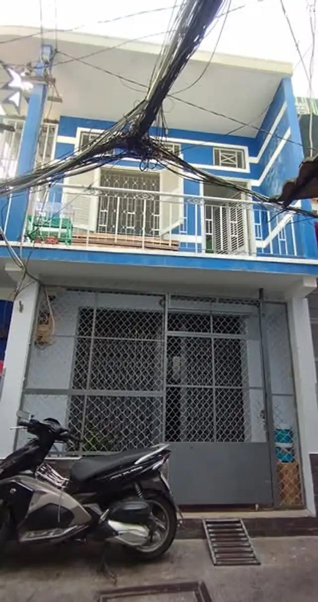 Nhà 1 lầu, nở hậu, 72.6m2, 5pn, 6wc, đường Tôn Đản, Quận 4, giá 5 tỷ