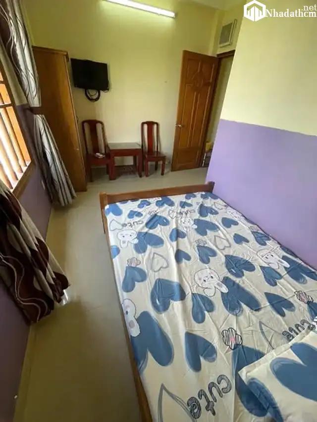 Phòng tiện nghi Đường Lê Thị Riêng, giá 2.4 triệu, 1pn, 1wc