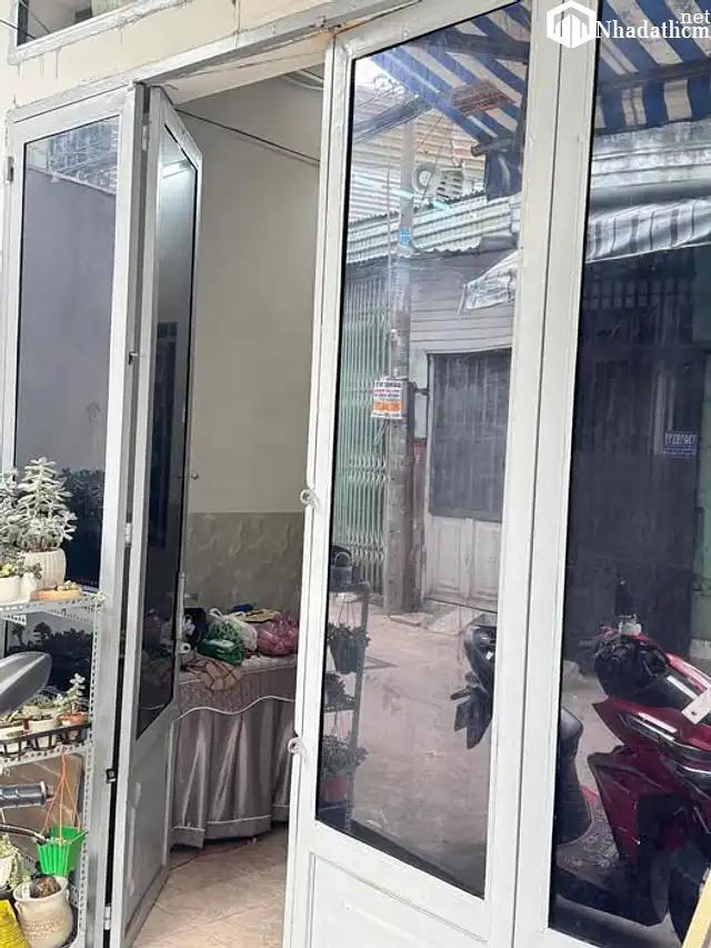 Cho thuê nhà tân thới hiệp . Q12, giá 3.5 triệu, gần bệnh viện