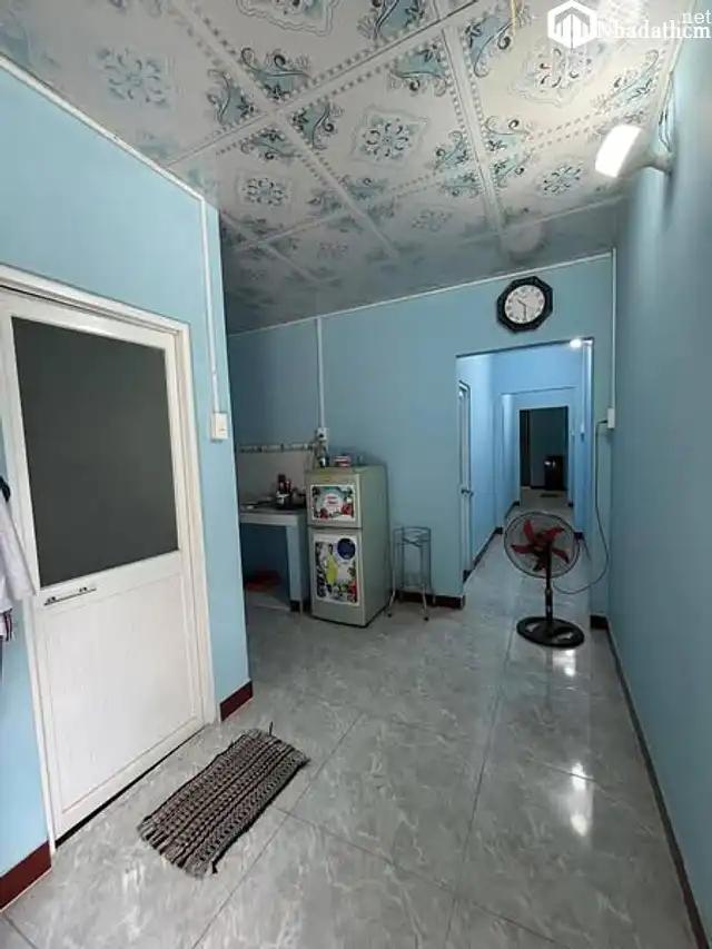 Kho rộng 500m2, đường Kênh Trung Ương cho xe tải 5 tấn, giá 12 triệu