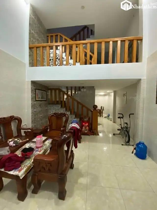 Cho thuê nhà 1 trệt 2 lầu gần cầu Phú long  Phường Thạnh Lộc quận 12