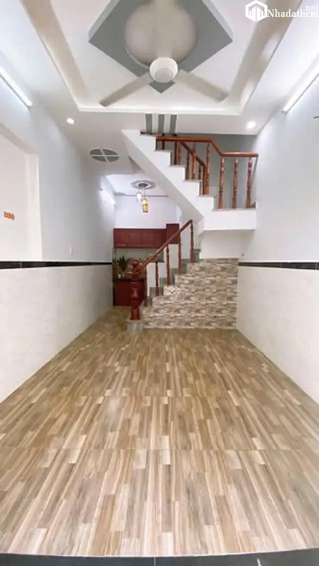 Nhà cho thuê dài lâu, 3,2 *8m, một trệt 2 lầu.3pn 2wc,1 sân phơi Đồ, giá 6 triệu, Q12