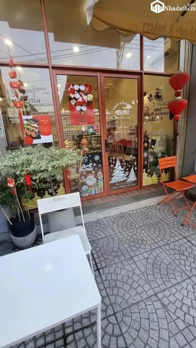 Cần sang lại quán Sang Quán - Cfê- Trà, mặt tiền Đường Trần Thị Cờ, giá 12 triệu