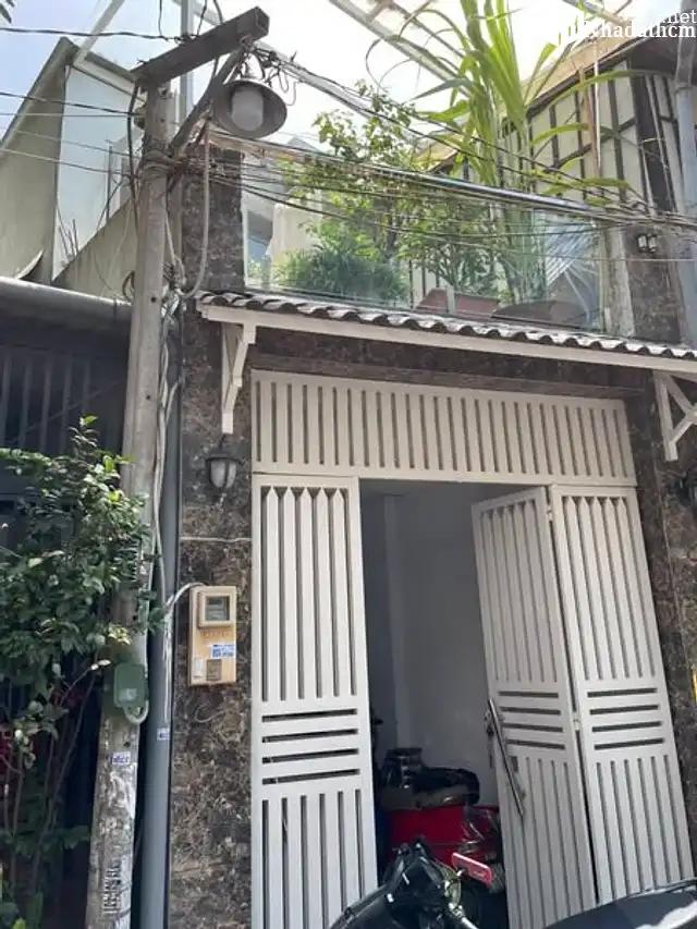 BÁN NHÀ 2 TẦNG - HẺM 4M - 51m2 - TÂN THỚI NHẤT - GẦN PHAN VĂN HỚN - 4.0X TỶ