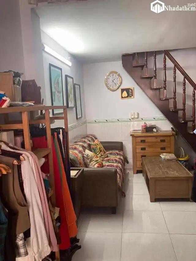 CHỦ ĐANG CẦN TIỀN GIẢM GIÁ 1 TỶ , CÒN 4,45 TỶ, NHÀ ĐƯỜNG SỐ 4 , SÁT BÊN TRƯỜNG HỌC