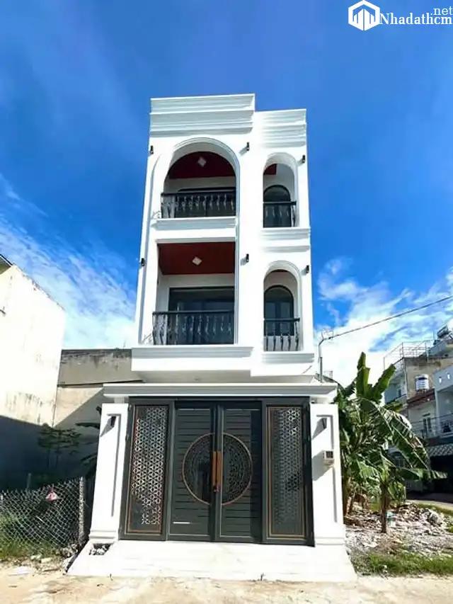 Nhà Mặt Tiền hẻm, sát chợ Long Trường: cách chợ 300m Di chuyển ra Nguyễn Duy Trinh