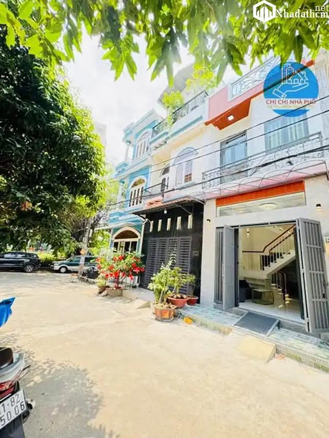 VỊ TRÍ VÀNG PHAN HUY ÍCH - NGAY CHỢ NGỌC BẢO TÚ - HẺM 6M CÓ LỀ - 3 PHÒNG NGỦ - NHỈNH 5 TỶ