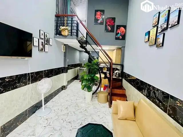 Cho thuê nhà mới đẹp full nội thất, Gần chợ ngã ba bầu