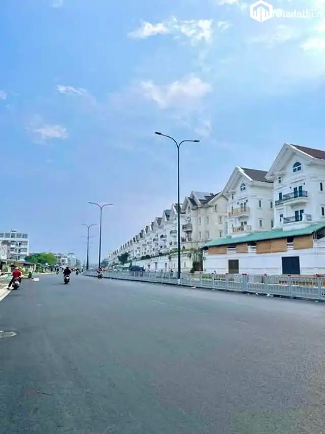 HẺM THÔNG 6M- 15M RA MT LNQ- DÒNG TIỀN 15TR/ THÁNG- 7 T.Ỷ SÁU TL